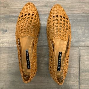 NIB Veronica Beard Griffin Basketweave Loafers